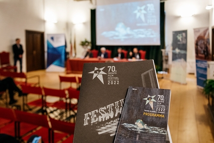 Trento Film Festival 2022 - Il Trento Film Festival è il primo e più antico festival internazionale di cinema dedicato alla montagna, all’avventura e all’esplorazione. 
