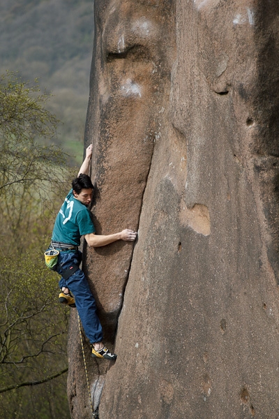 Michele Caminati - Michele Caminati climbing Gaia (E8 6c), Black Rocks