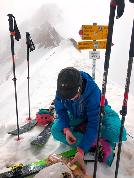 Ryan Colley, Swiss Alpine Traverse - Ryan Colley durante la sua traversata con gli sci delle Alpi Svizzere