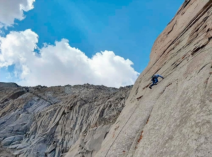 Iran, climbing, Alam Kooh, Mountain Warriors, Nasim Eshqi, Sina Heidari - Making the first ascent of Mountain Warriors on Sun Tower at Alam Kooh in Iran (Nasim Eshqi, Sina Heidari summer 2022)