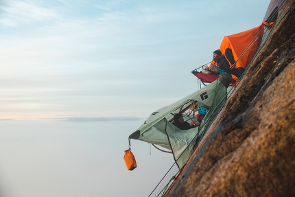 Greenland climbing, Jacob Cook, Bronwyn Hodgins, Jaron Pham, Zack Goldberg-Poch, Angela Vanwiemeersch, Kelsey Watts  - Climbing in Greenland: 