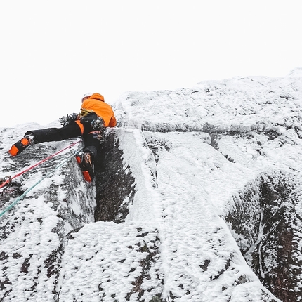 Scottish winter climbing: Greg Boswell, Guy Robertson debut on Nihilist at Lochnagar