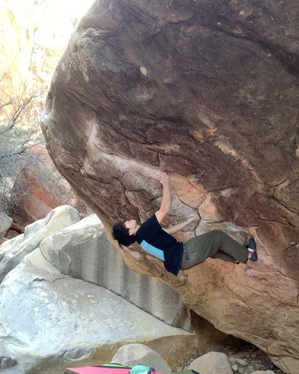Ryuichi Murai, Sleepwalker, Red Rocks, USA - Ryuichi Murai working Sleepwalker 8C+ at Red Rocks, USA