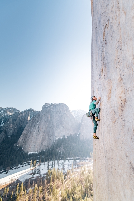 Siebe Vanhee, Dawn Wall, El Capitan, Yosemite - Siebe Vanhee attempting the Dawn Wall on El Capitan in Yosemite, January 2022