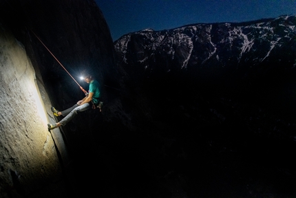 Siebe Vanhee, Dawn Wall, El Capitan, Yosemite - Night climbing: Siebe Vanhee attempting the Dawn Wall on El Capitan in Yosemite, January 2022