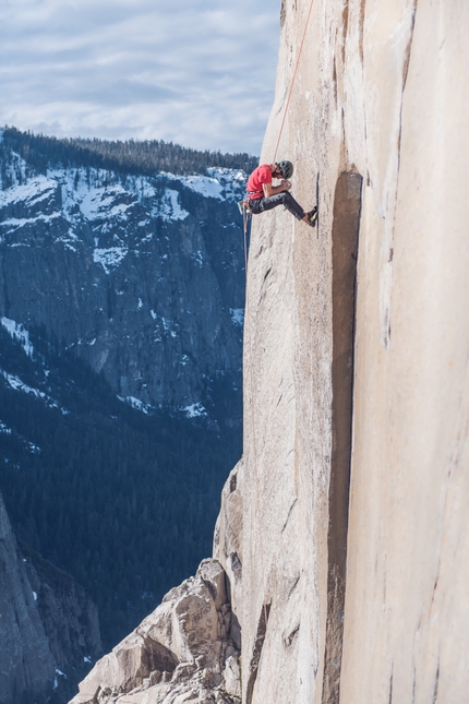 Siebe Vanhee, Dawn Wall, El Capitan, Yosemite - Siebe Vanhee in difficulty on the Dawn Wall on El Capitan in Yosemite, January 2022
