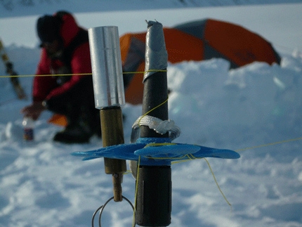 Atomfjella Spitzbergen Spedizione 2007 - In Aprile 2007 una spedizione slovena – svizzera - tedesca si è recata nella catena montuosa dell' Atomfjella nello Spitzbergen, Svalbard, Norvegia dove ha realizzato numerose prime salite.