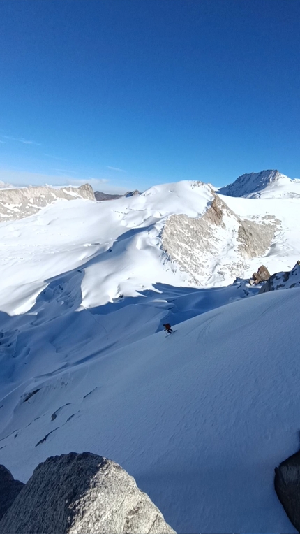 Bolivia scialpinismo, Irene Cardonatti, Paolo Armando - Scialpinismo sulle montagne della Cordillera Real in Bolivia: Jisk’a Pata (5508m) prima discesa