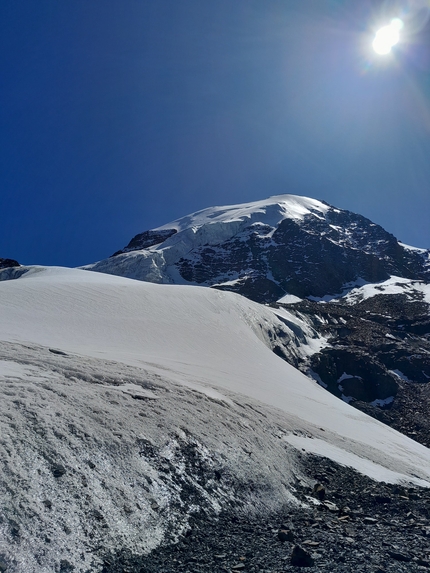 Bolivia scialpinismo, Irene Cardonatti, Paolo Armando - Scialpinismo sulle montagne della Cordillera Real in Bolivia: Paco K’iuta (5600m)