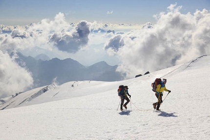 Non così lontano #2, di Hervé e Marco Barmasse sul Monte Rosa