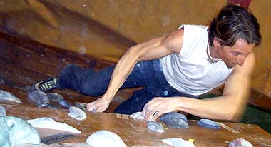 arrampicata, boulder contest BSide, Gnerro