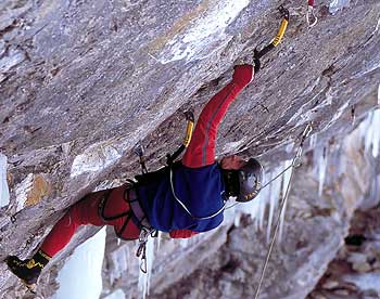 Dry tooling, Ueschinen, Svizzera, arrampicata su ghiaccio