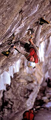 Dry tooling, Anna Torretta, Ueschinen, Svizzera, arrampicata su ghiaccio