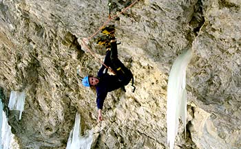Hannes Pfeifhofe, dry tooling, Valle di Landro