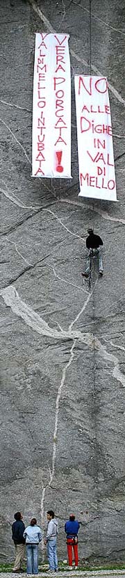 Melloblocco, Val di Mello, boulder