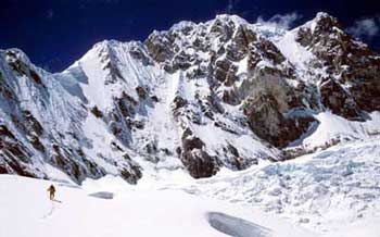 La morte sospesa - Touching the void, film