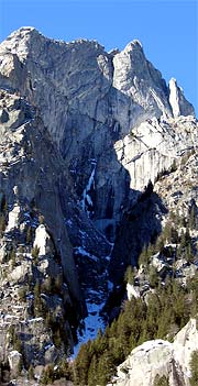 Baratro ice, val di mello