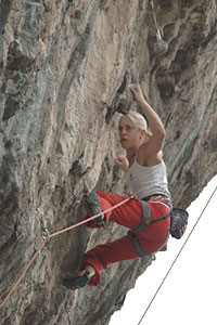 Jenny Lavarda sale "Claudio Caffè" 8c alla Terra Promessa, Arco