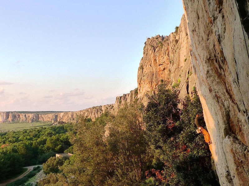 San Vito Lo Capo - climbing and travels