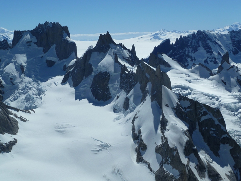 Aguja Guillaumet, Fitz Roy, Patagonia
