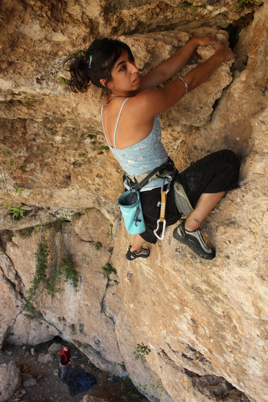 Pandora, Sicilia