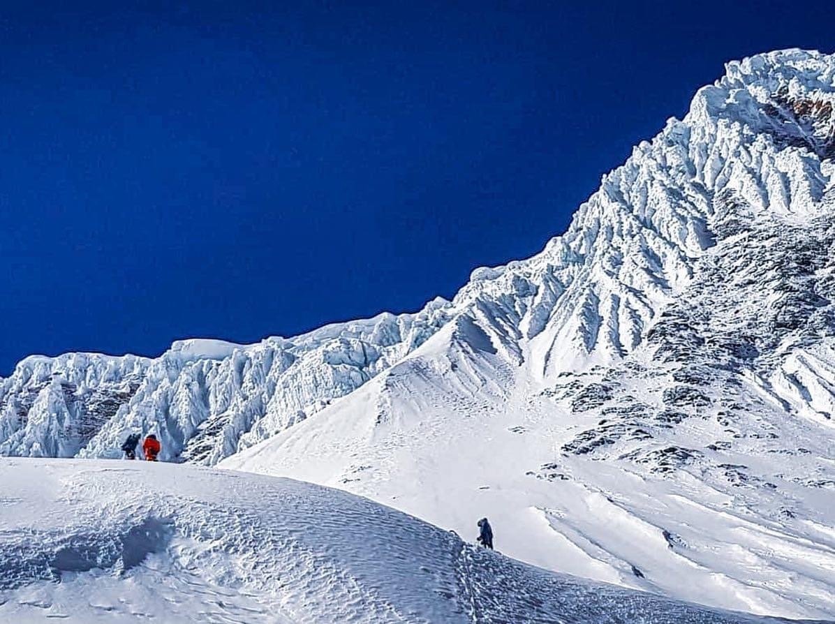 La spedizione invernale al Manaslu di Alex Txikon e Simone Moro entra nella fase decisiva
