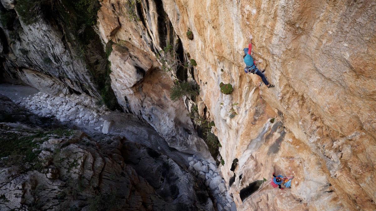 Gorropu, featuring Aleksandra Taistra, makes premiere at Ladek Mountain Festival and ferrino.it