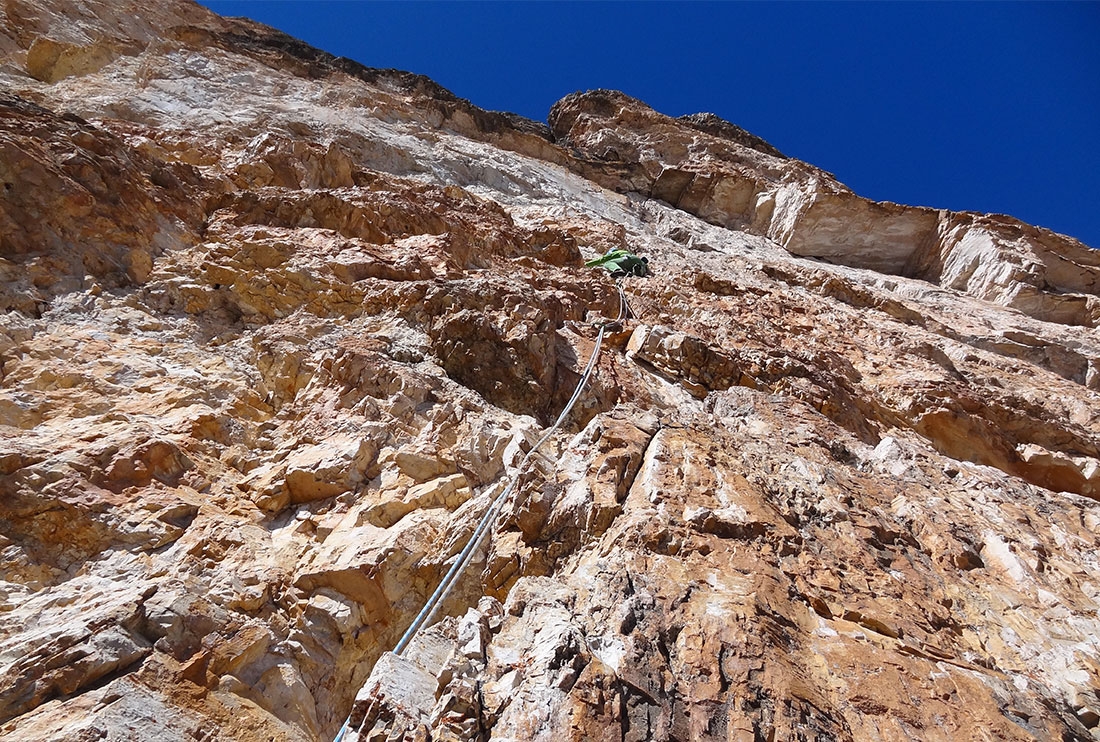 Il Pilastro della Tofana di Rozes in Dolomiti. Di Manrico Dell’Agnola