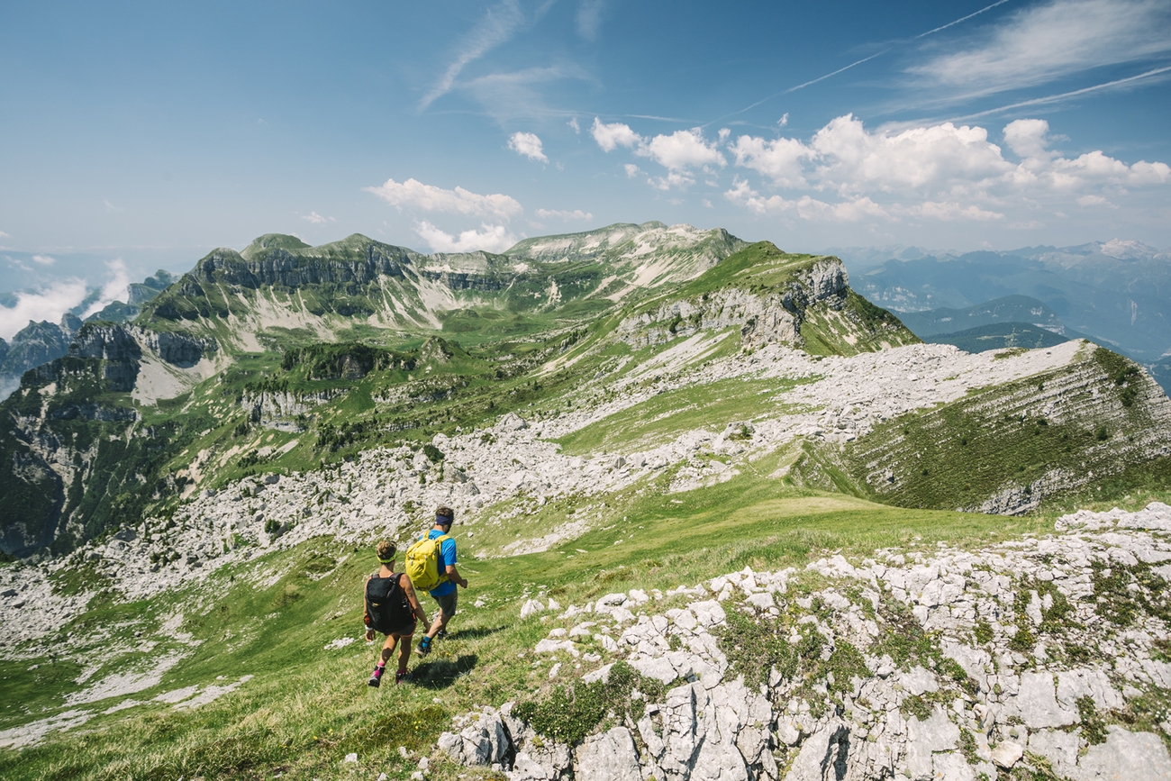 La via del confine pacifico – nella rivista Skialper un nuovo trekking nelle Vètte Feltrine ideato da AKU e CAI Feltre