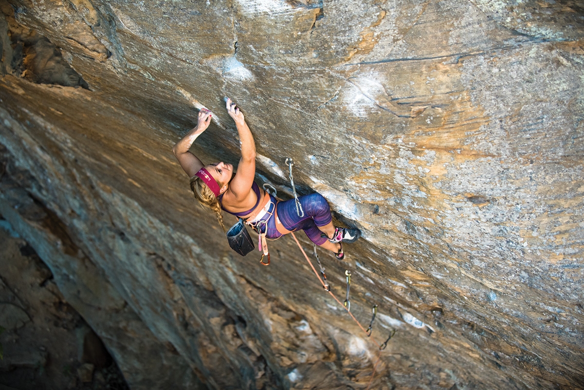 Climbing: Sasha DiGiulian Joins La Sportiva Athlete Roster
