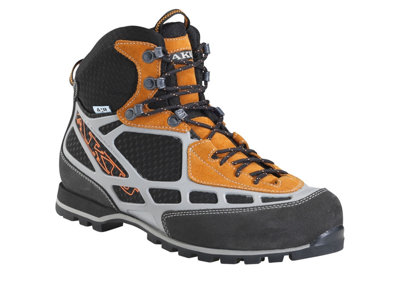 SL Trek GTX di AKU conquista il pubblico per leggerezza e comodità