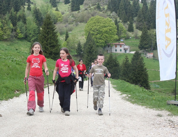 Pazzo per il Nordic Walking? Vieni con AKU al 2° International Nordic Walking Trail Meeting