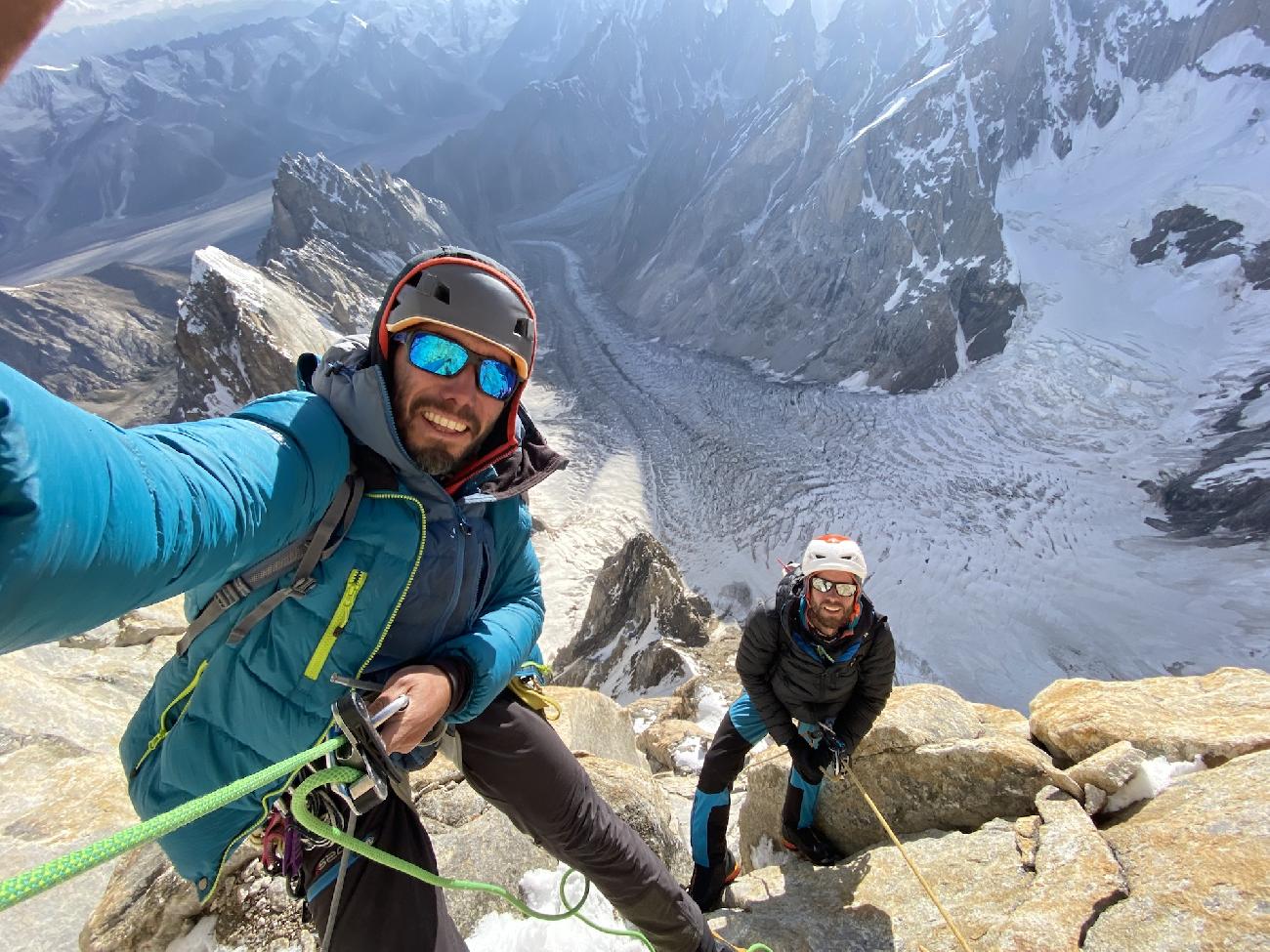 Latok Thumb, Karakorum, Miquel Mas, Marc Subirana