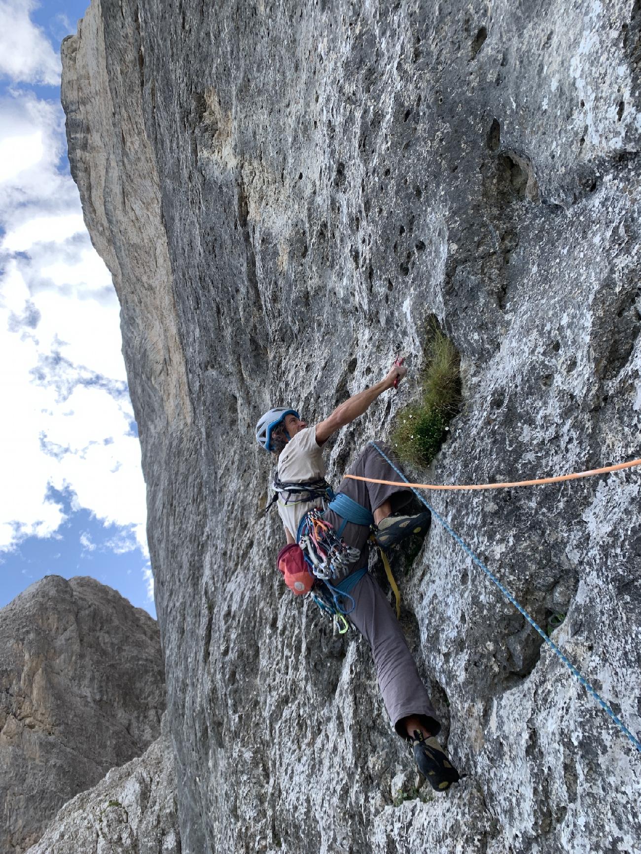 Torre della Vallaccia, Sasso delle Undici, Dolomites, Luca Caldini, Luca Cornella