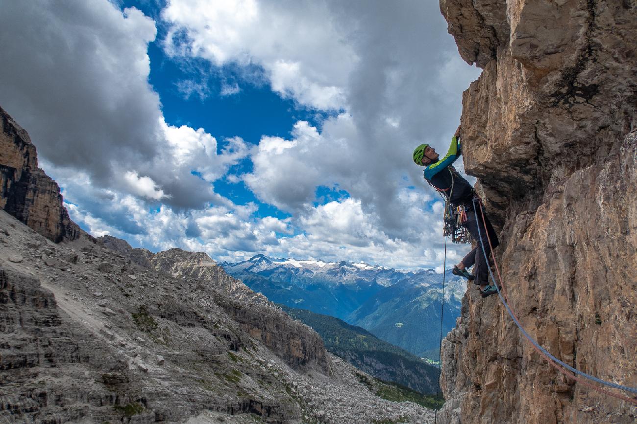 Super Ciano al Castelletto di Mezzo, Dolomiti di Brenta, Giuseppe Bagattoli, Andrea Calzà, Giampaolo Calzà