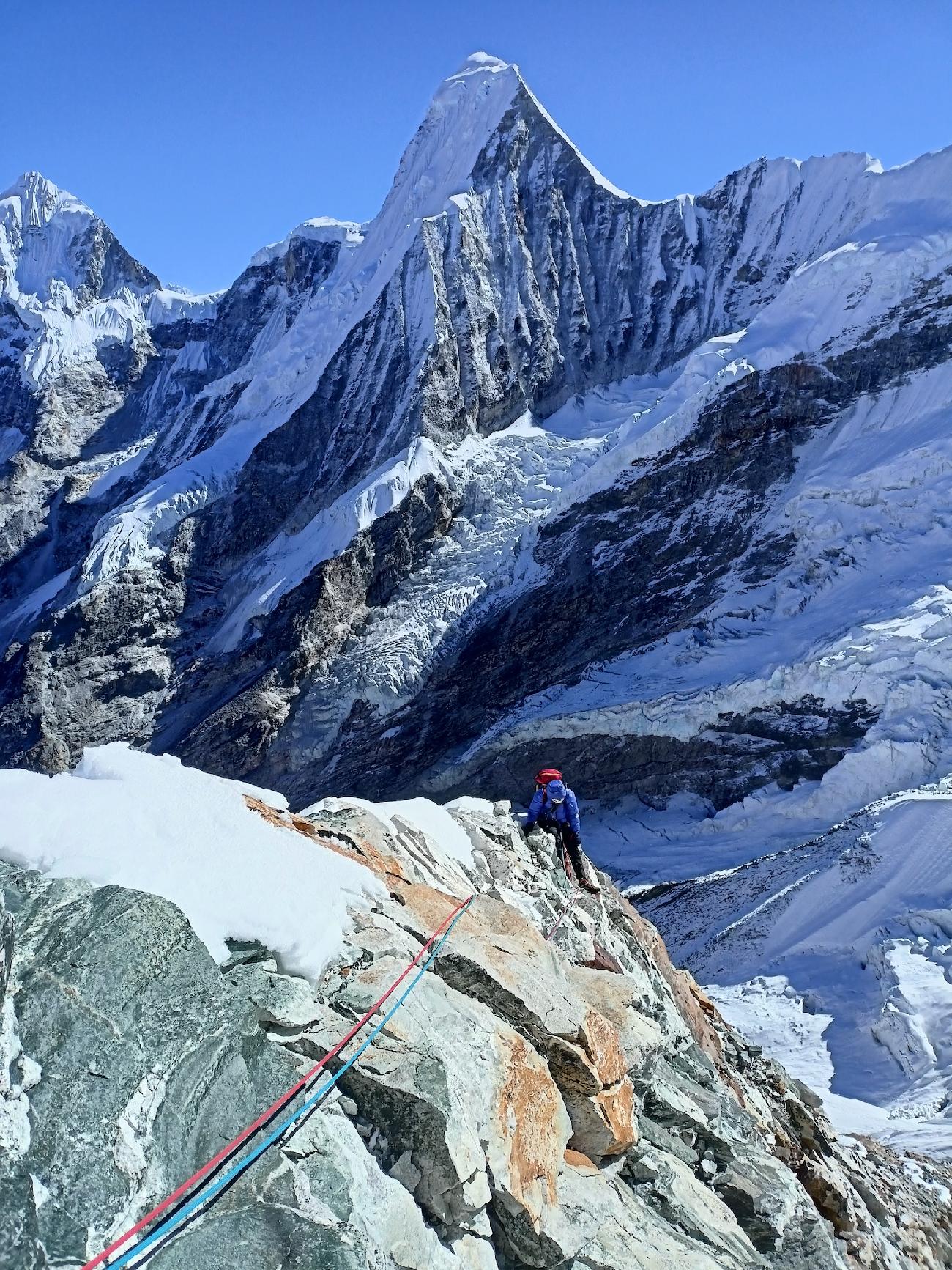 Chobutse, Nepal, Wadim Jabłoński, Maciej Kimel