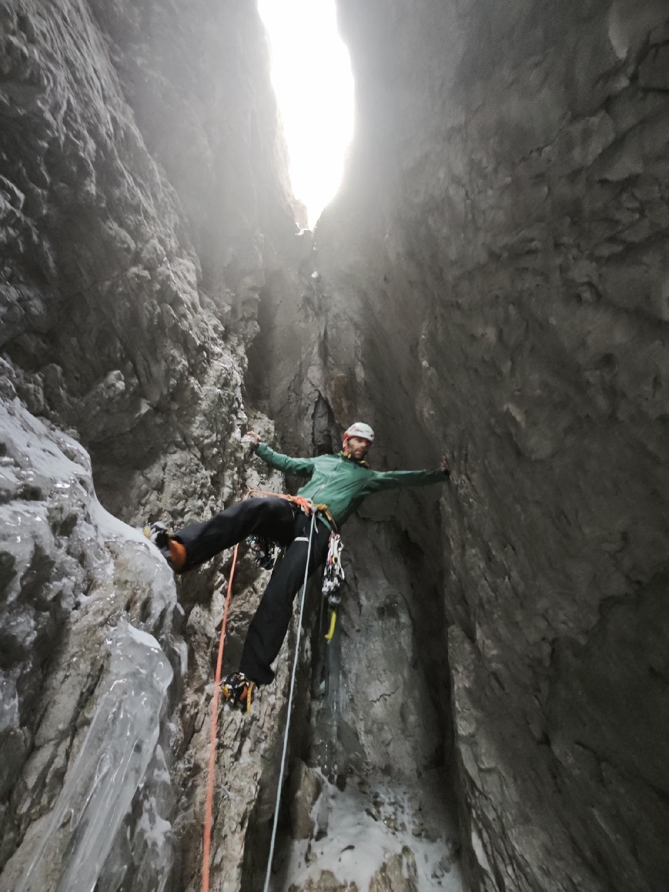 Archi del Vento, Monte Duranno, Friuli Dolomites, Mirco Grasso, Francesco Rigon, Luca Vallata