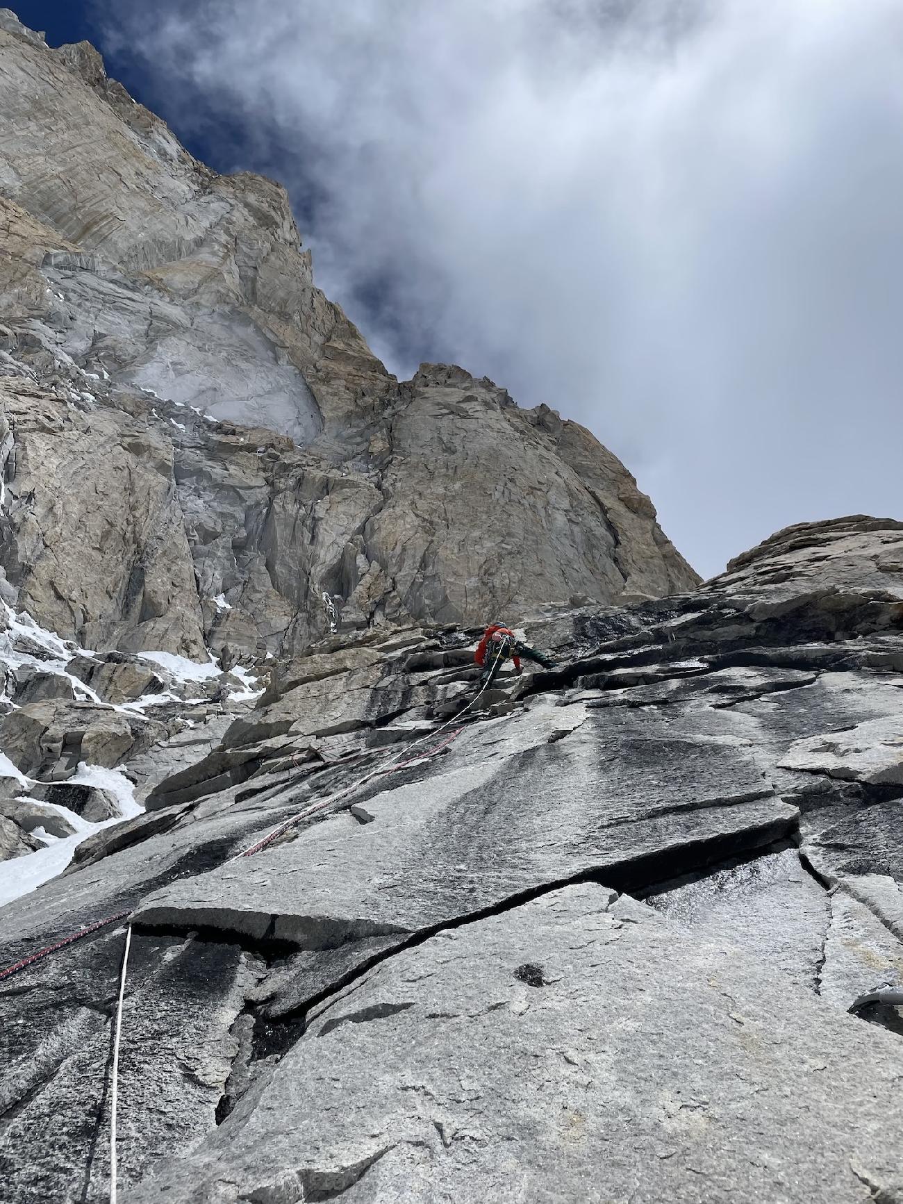 Baintha Kabata, Ogre, Karakorum, Pakistan, Matteo Della Bordella, Silvan Schüpbach, François Cazzanelli, Symon Welfringer