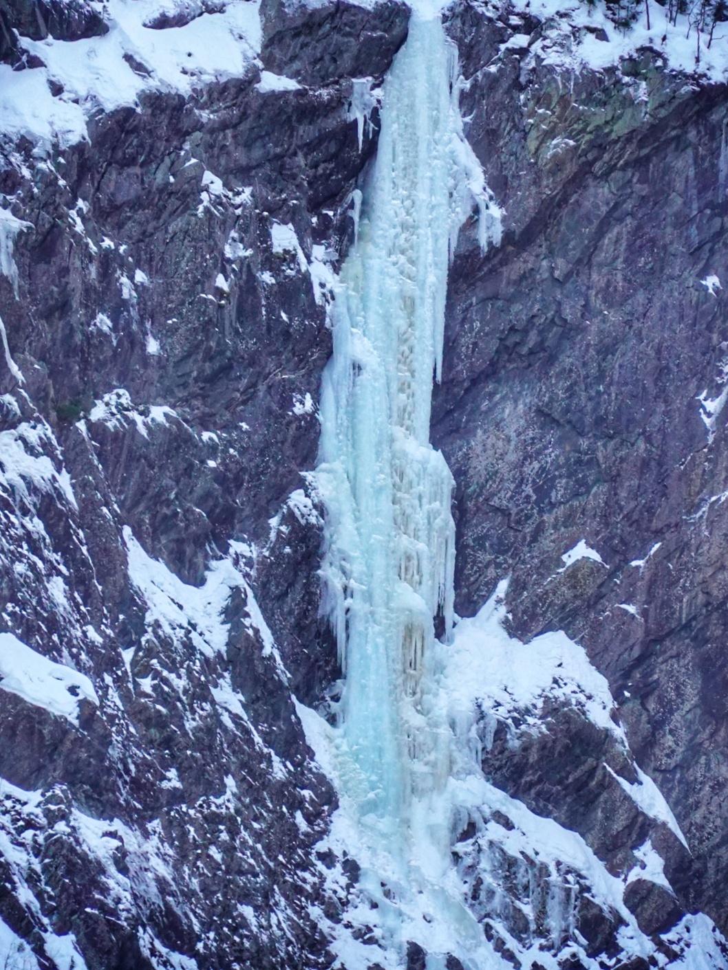 Norway ice climbing, Alessandro Ferrari, Giovanni Zaccaria