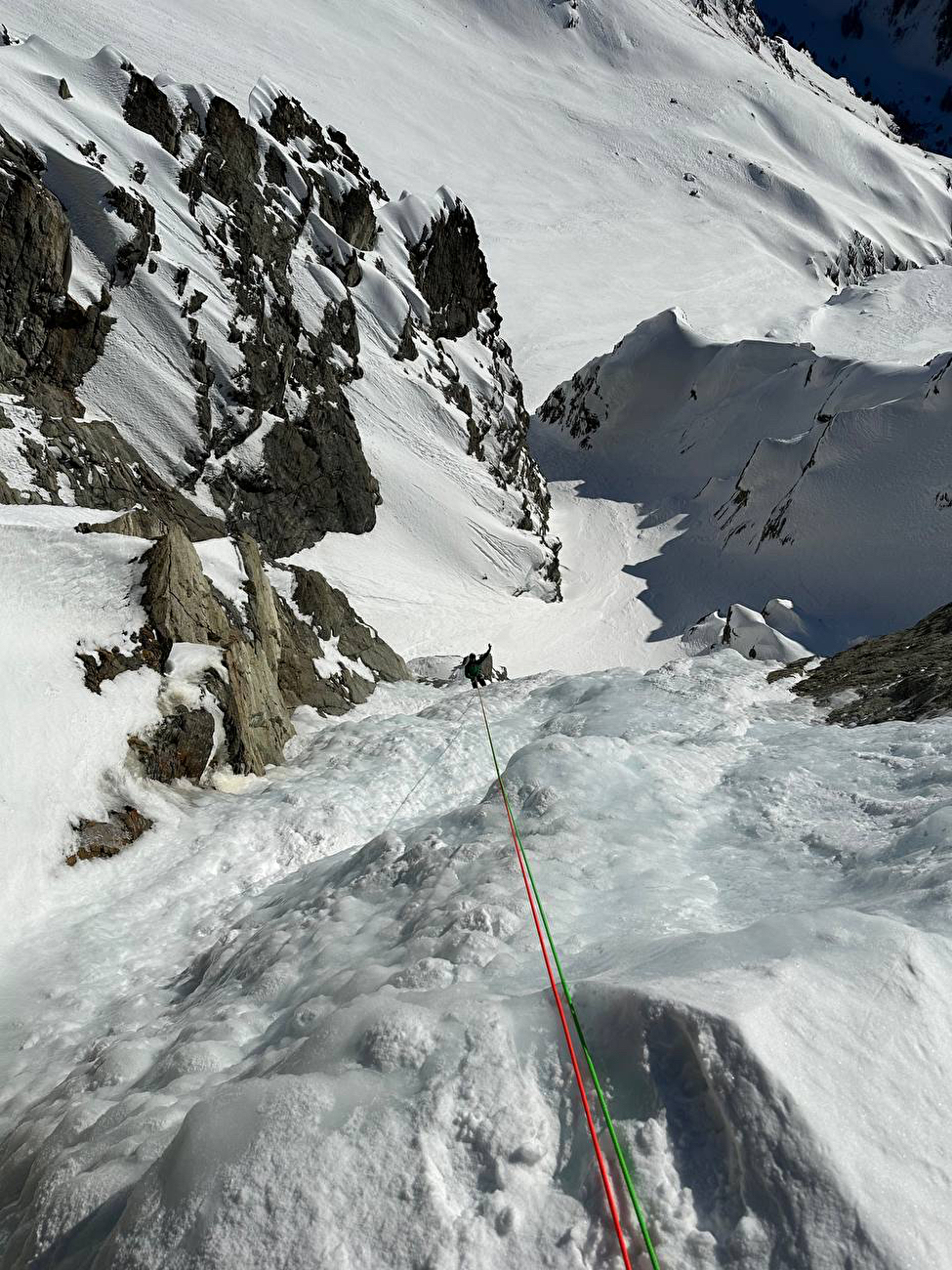 La Cascata dell'Arbiére, Saint-Barthélemy, Valle d'Aosta, François Cazzanelli, Stefano Stradelli, Giuseppe Vidoni