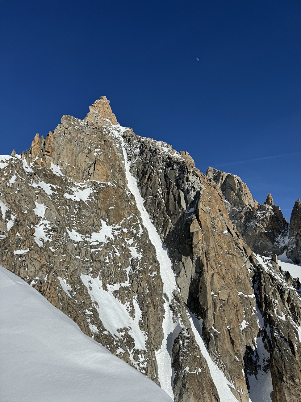 Aiguille d’Argentière, Arête Charlet Straton, Tom Lafaille, Fay Manners