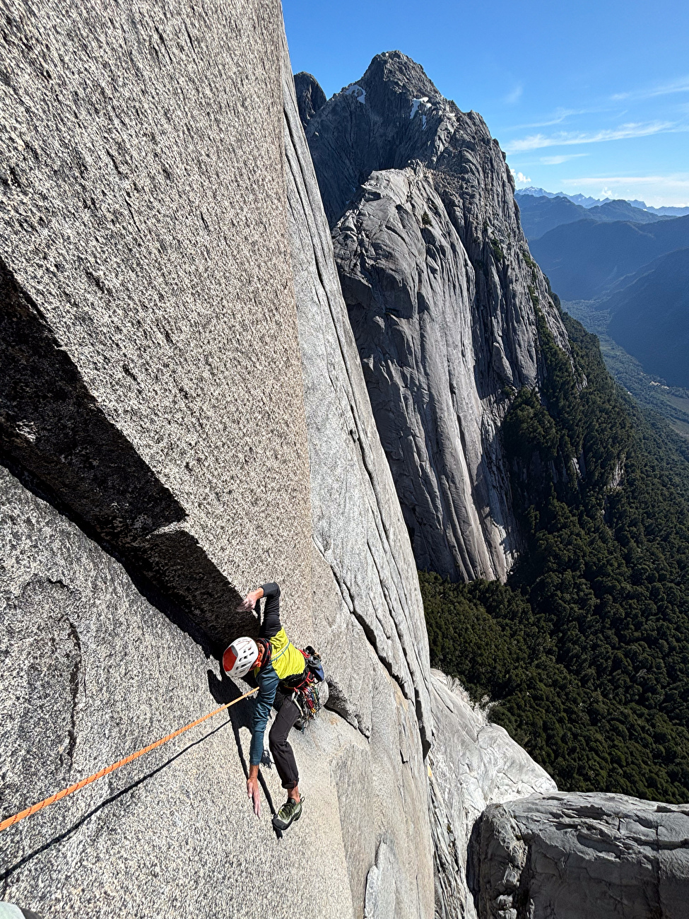 Valle Cochamò, Chile, Cerro Trinidad Central, Angelo Contessi, Diego Diaz, Leo Gheza