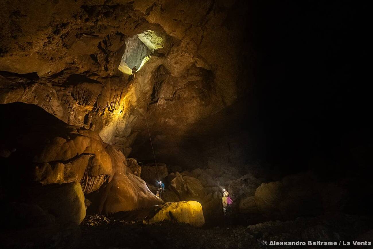 Jabal Samḥān Oman, La Venta