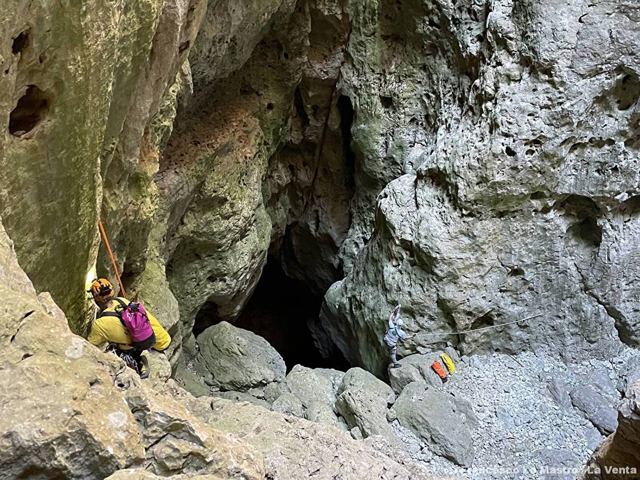 Jabal Samḥān Oman, La Venta