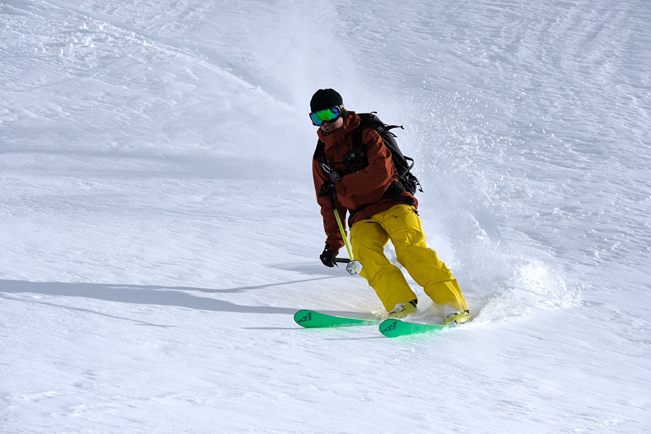 Ski mountaineering traverse across the Maritime Alps from Cuneo to Nizza