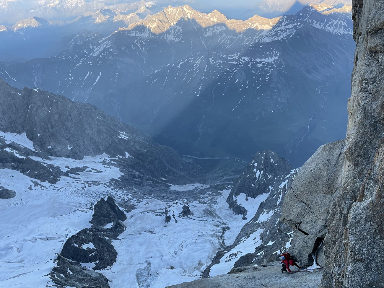 Grandes Jorasses, Via Gervasutti-Gagliardone, Anna Truntschnig, Barbara Vigl, Anna Zechling