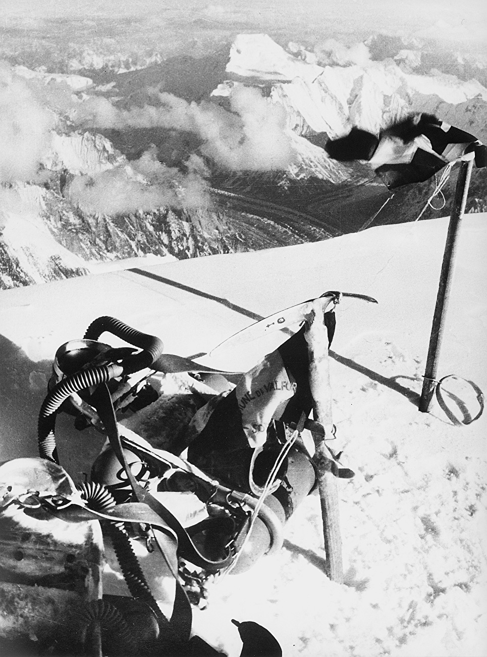 K2 1954.