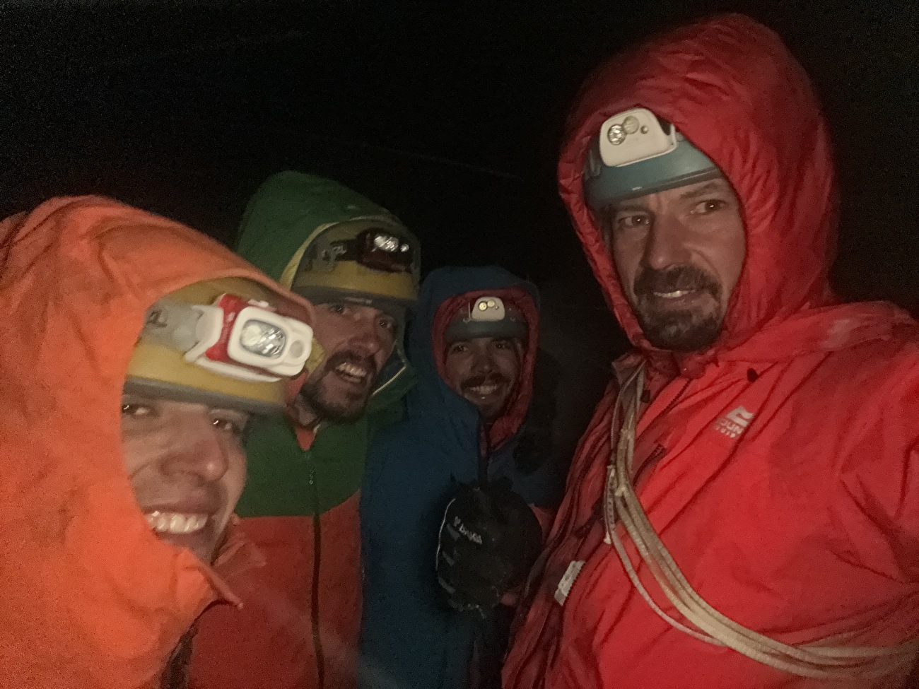 Grand Diedre Desplomando, Trango Tower