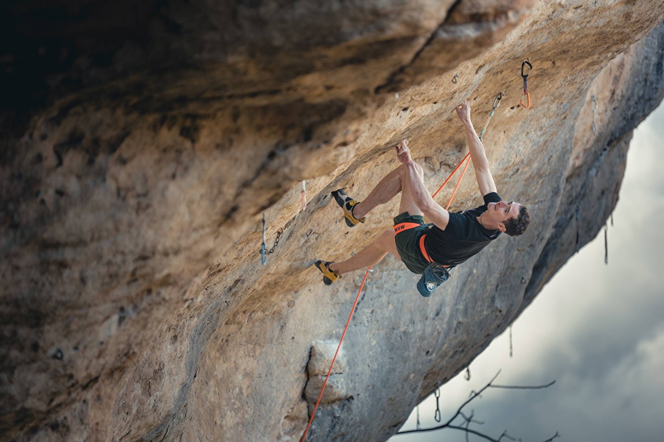 Adam Ondra Buoux Adam Ondra Climbing At The New Sector In Buoux Petr 