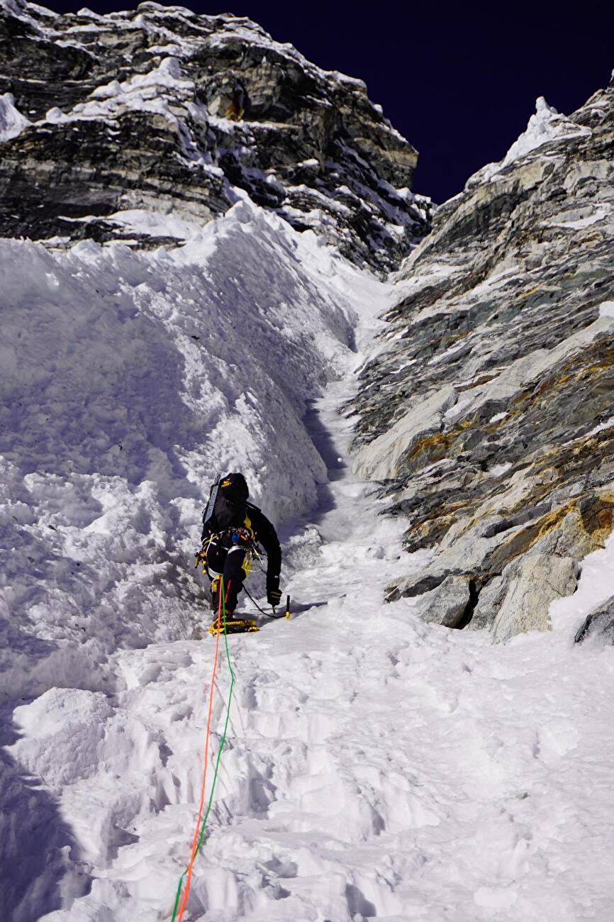 Langtang Nepal, Roger Bovard, François Cazzanelli, Emrik Favre, Jerome Perruquet, Francesco Ratti, Stefano Stradelli, Giuseppe Vidoni